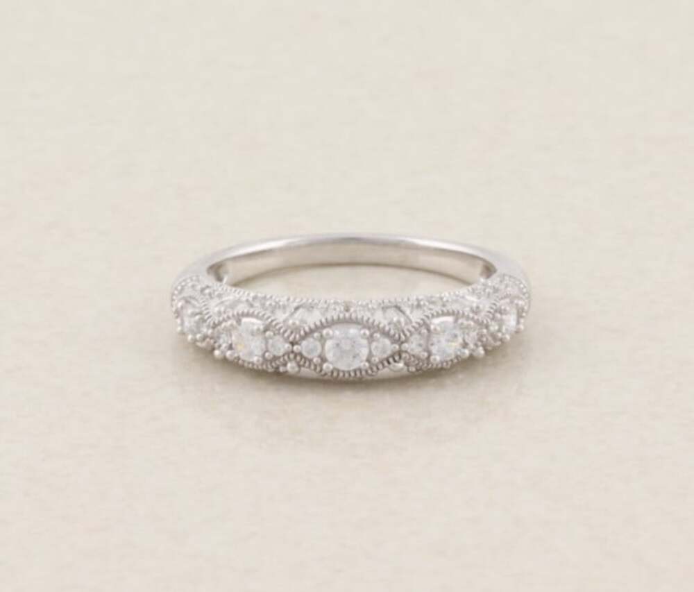 Sterling Silver Ornate Sparkly Cubic Zirconia Band Ring Size 8